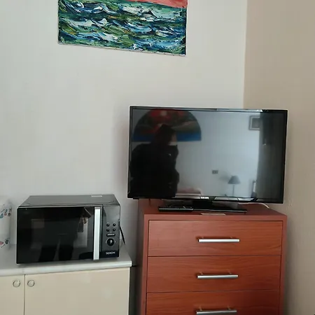 Chez Diego With Ac And Garden *